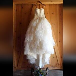 Elegant Strapless White Gown